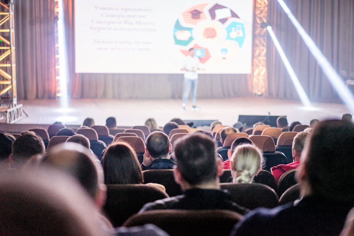 Eventos y Relaciones Públicas